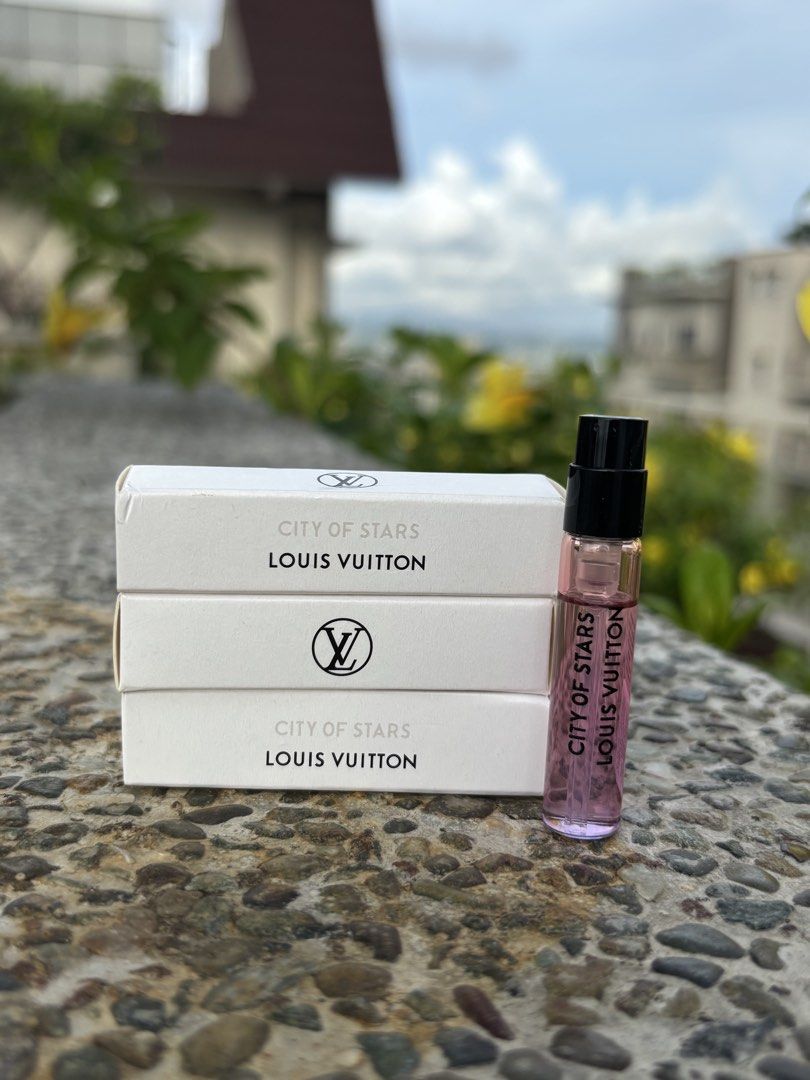 Louis Vuitton Afternoon Swim Perfume (Category: Fragrance & Deodorants) located in Pateros City. Submitted by sanchezgerard11 (Listing ID 1438481695, Image 3). Description: Authentic Louis Vuitton Afternoon Swim perfume. This listing includes a sample size perfume and its original box. The perfume has a refreshing blue liquid inside. Perfect for trying out the scent before committing to a full-sized bottle. A great addition to your fragrance coll