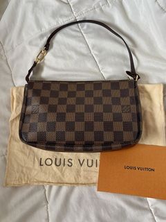 (Category: ) located in . Submitted by luxbag88 (Listing ID 1438350515, Image 1). Description: .