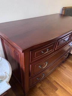 (Category: ) located in . Submitted by floflor (Listing ID 1438315111, Image 1). Description: .