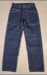 (Category: ) located in . Submitted by thriftrot (Listing ID 1438401960, Image 1). Description: .