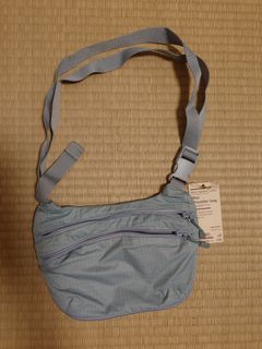 （分類：）位於 。 由 broyles01092123 提交（商品編號 1438455534，圖片 1）。簡介： 。