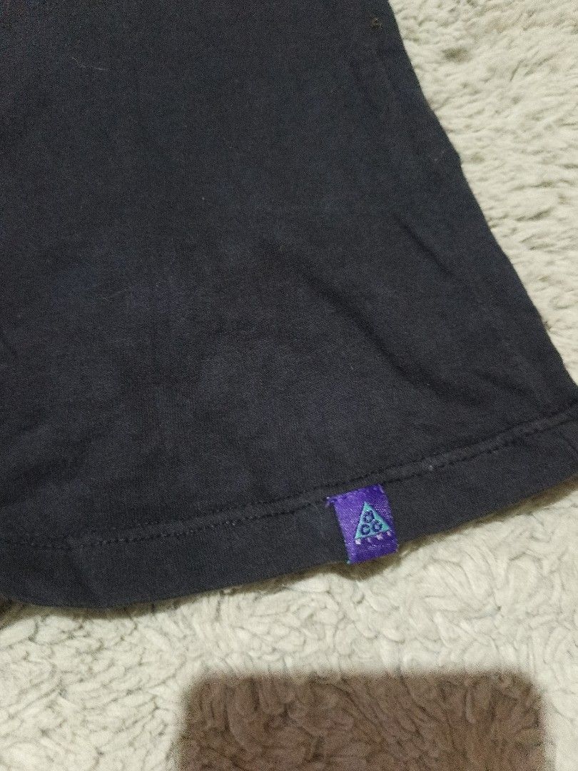 NIKE ACG ladies shirt (Category: Shirts) located in Rizal,Palawan. Submitted by vansellclothes (Listing ID 1438477657, Image 2). Description: .