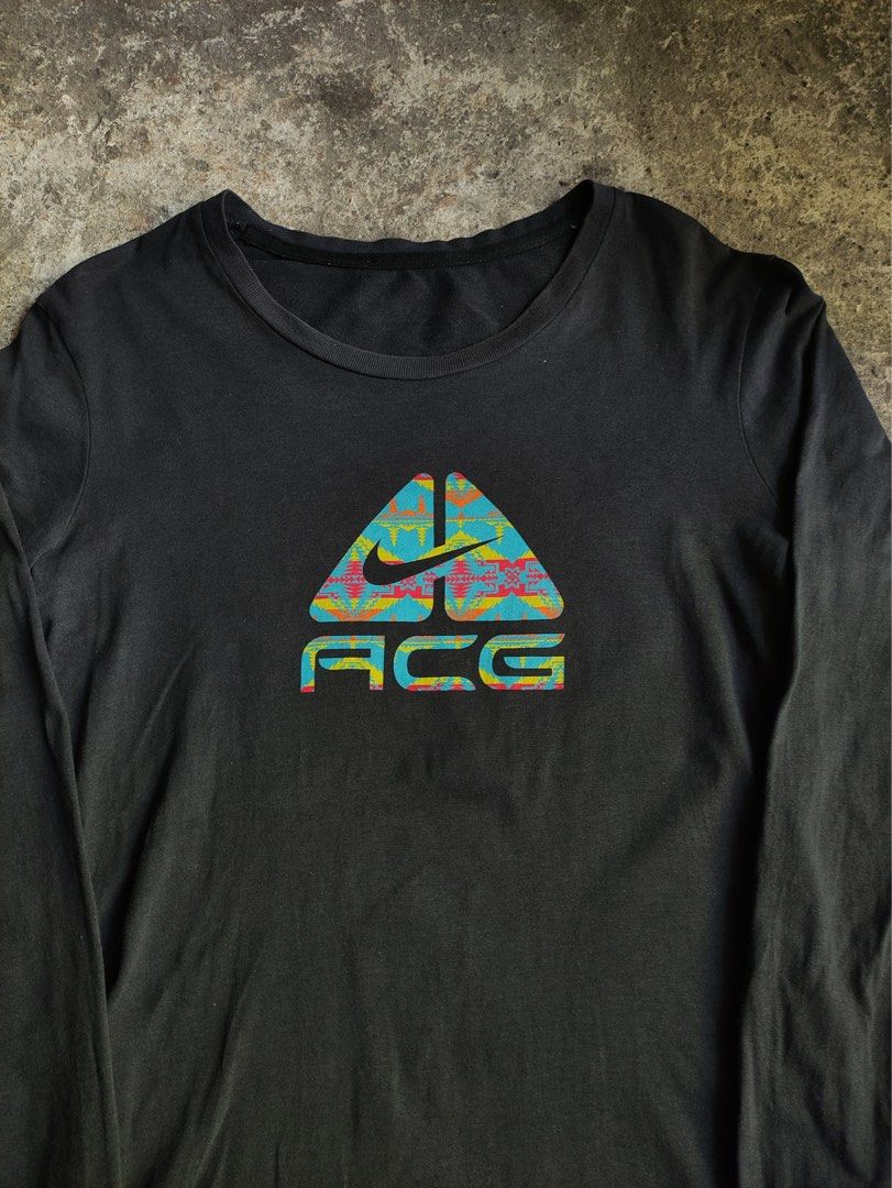 Nike ACG long-sleeve shirt (Category: Activewear) located in Bocaue. Submitted by mosthighcollective (Listing ID 1438458750, Image 3). Description: Nike ACG long-sleeve shirt Size: S on tag Dimes: 16.5 width 25 length Excellent condition No issue 650 only Dm me to purchase 📥.