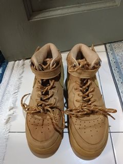 (Category: ) located in . Submitted by fiqdthriftstore (Listing ID 1438404861, Image 1). Description: .