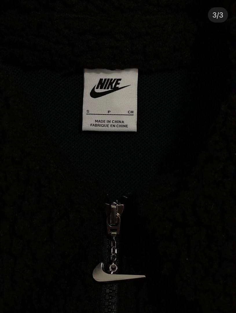 Nike Full Zip Fleece Double Swoosh Jacket (Category: Coats, Jackets and Outerwear) located in Batangas. Submitted by thriftavenue91 (Listing ID 1438396242, Image 3). Description: Excellent condition Unisex Color rate: 9/10 Width: 23.5 Length: 23 Issue: none Mine: 2,600 plus shipping fee READ BEFORE PURCHASING‼️ Manage your expectations because item are thrifted. Color may vary due to lightings. Payment first thru Gcash. Courier is J&T. We will se