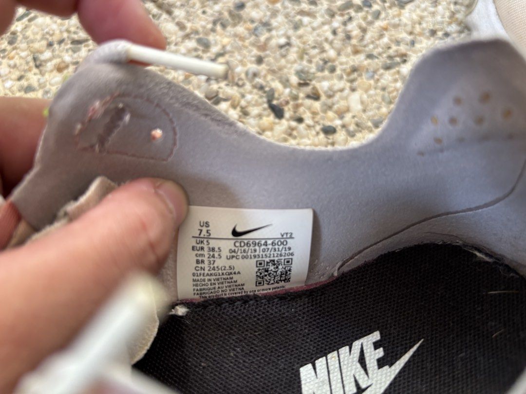 Nike React Element 55 Women's Sneakers (Category: Sneakers) located in Paranaque City. Submitted by chickenlexer (Listing ID 1438358858, Image 3). Description: - Needs Cleaning - Nike React Element 55 - Color: Beige and pink - Size: US 7.5, UK 5, EUR 38.5, CM 24.5 - Features speckled Nike swoosh and neon green accents - Style code: CD6964-600.