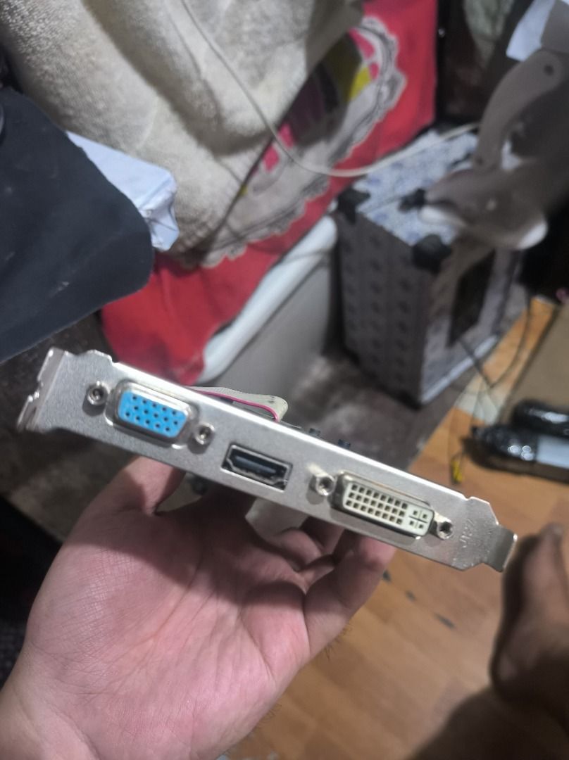 NVIDIA GeForce 210 (Category: Computer Parts) located in Manila. Submitted by heydrey99 (Listing ID 1438348181, Image 3). Description: NVIDIA GeForce 210 1GB DDR3 64bit VGA / DVI / HDMI Pwede pa tawaran kapag sure kukunin Meet up or Pick up only Meet up: Tandang Sora/Central Ave. Commonwealth, Tomas Morato Circle only (Price is fix for meet ups) For Pick up (buyer will handle the Delivery fee) Pwede pa ma negotiate ang price.