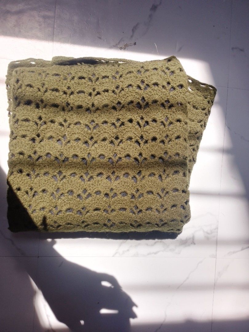 Olive Green Crochet Skirt (Category: Skirts) located in Manila. Submitted by riahnne (Listing ID 1438360889, Image 2). Description: MOD ❗JNT DIRECT❗ MOP ❗GCASH❗ ❗PAYMENT FIRST❗ PM FOR MORE INFO - Olive green crochet skirt - Unique openwork design - Dark lining included - Lace trim on lining - Fitted shape - Handmade.