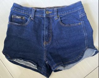 (Category: ) located in . Submitted by charlottexz (Listing ID 1438399434, Image 1). Description: .
