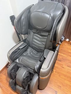 (Category: ) located in . Submitted by luxurious00 (Listing ID 1438373558, Image 1). Description: .