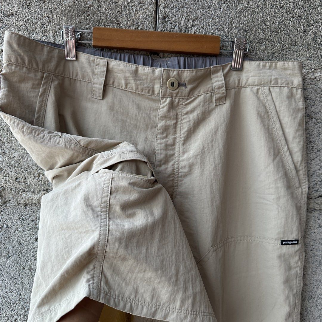 Patagonia Men's Double Knee Shorts (Category: Shorts) located in Baguio. Submitted by subaitems (Listing ID 1438384116, Image 2). Description: PATA GONIA Double Knee — 📐Waistline: 36”-38” Length: 21” Opening: 12” —.