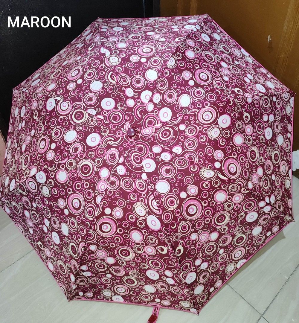 Peacock Umbrella (Maroon) (Category: Umbrellas) located in Pasig City. Submitted by banim (Listing ID 1438435086, Image 1). Description: Brand new Peacock Umbrella Windproof Pinoy Made.