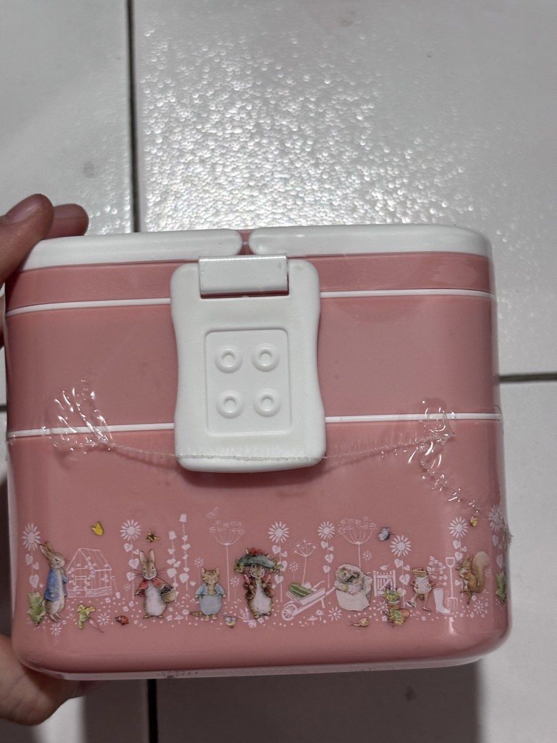 Peter Rabbit Eu Yan Sang Lunch Box456804788245647361