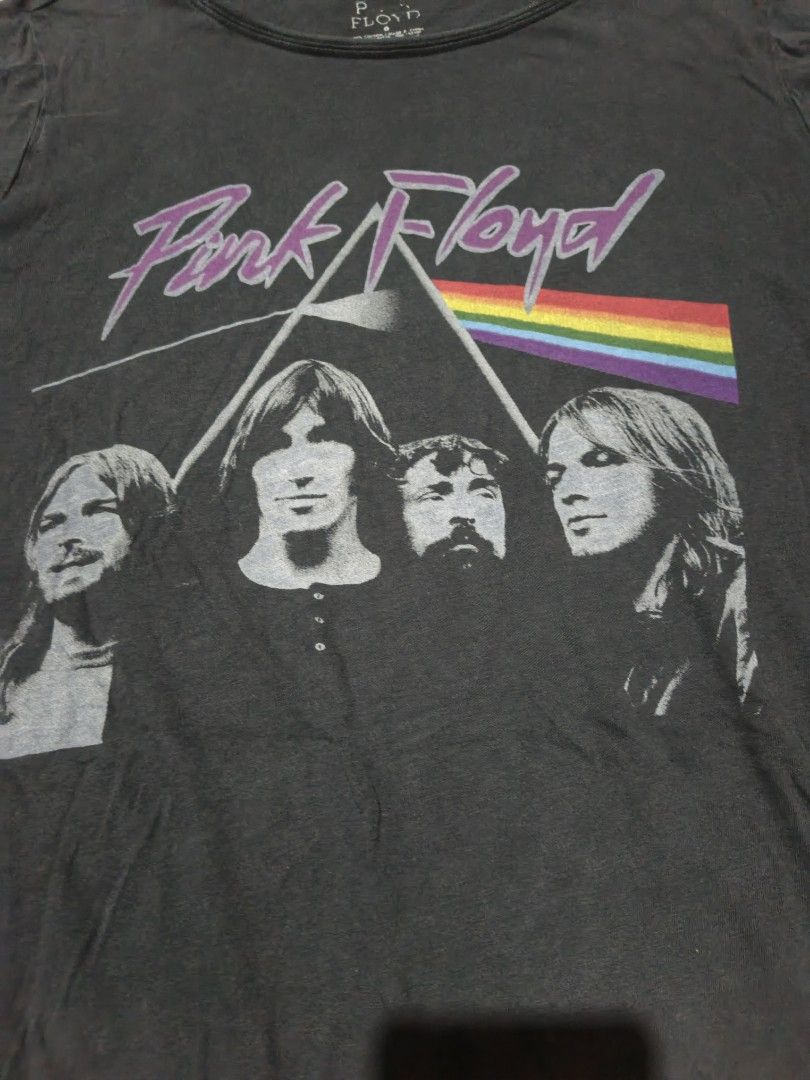 Pink Floyd ladies shirt (Category: Shirts) located in Rizal,Palawan. Submitted by vansellclothes (Listing ID 1438476389, Image 2). Description: .