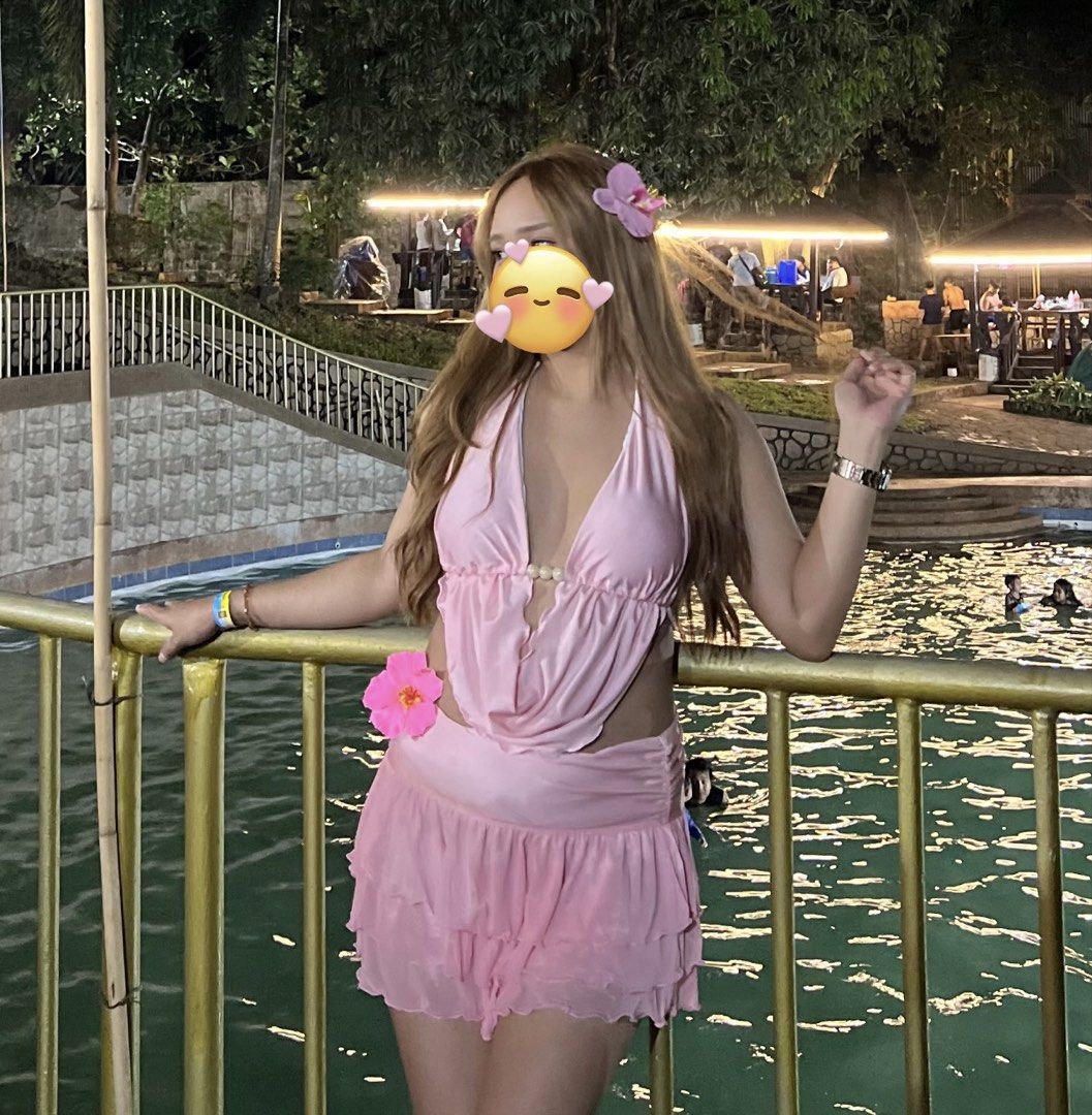 pink swimwear 3in1 (Category: Bikinis & Swimsuits) located in Caloocan City. Submitted by jiya_declutter (Listing ID 1438386520, Image 1). Description: - 3in1 Pink halter top and skirt set swimwear - padded - worn once (bikini panty not worn) -super pretty!!! Medium .
