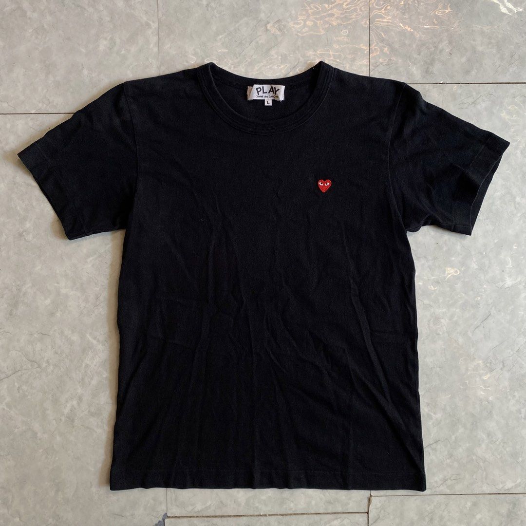 Play by CDG (Category: Shirts) located in Cebu City. Submitted by lawyydsenio (Listing ID 1438345324, Image 1). Description: authentic .
