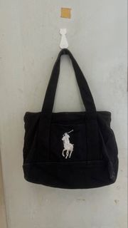 (Category: ) located in . Submitted by sawatthrift (Listing ID 1438311825, Image 1). Description: .