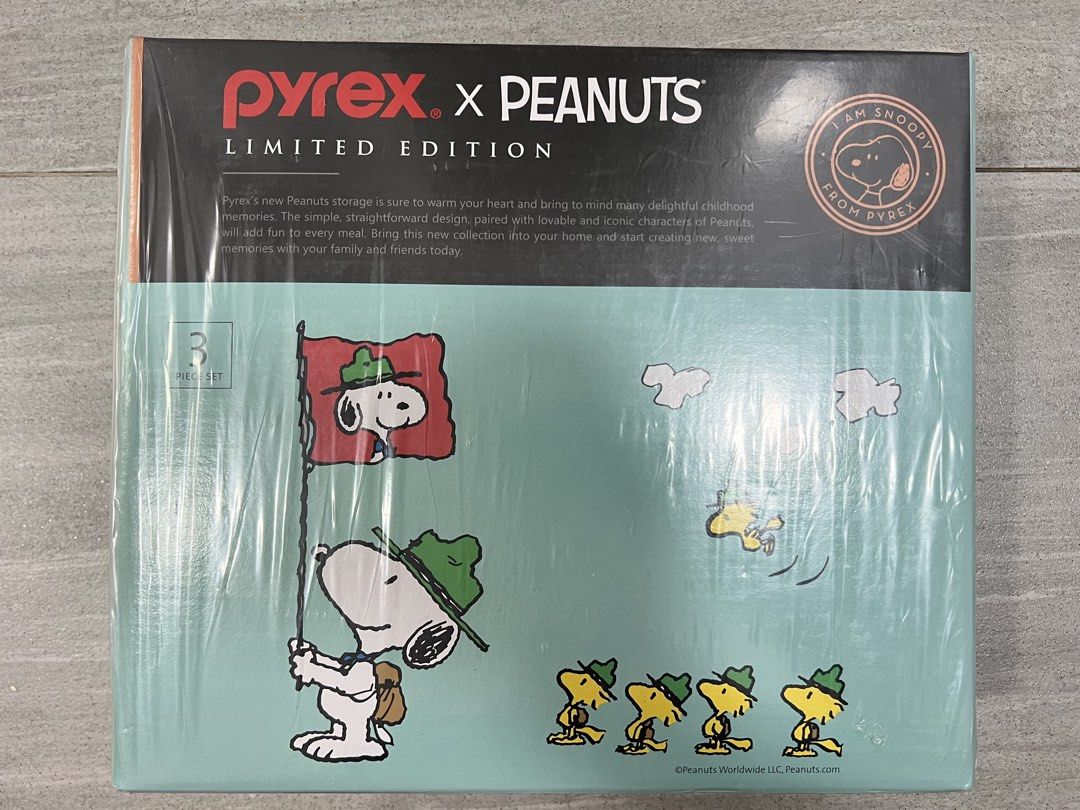 Pyrex x Peanuts Limited Edition 3-Piece Storage Set