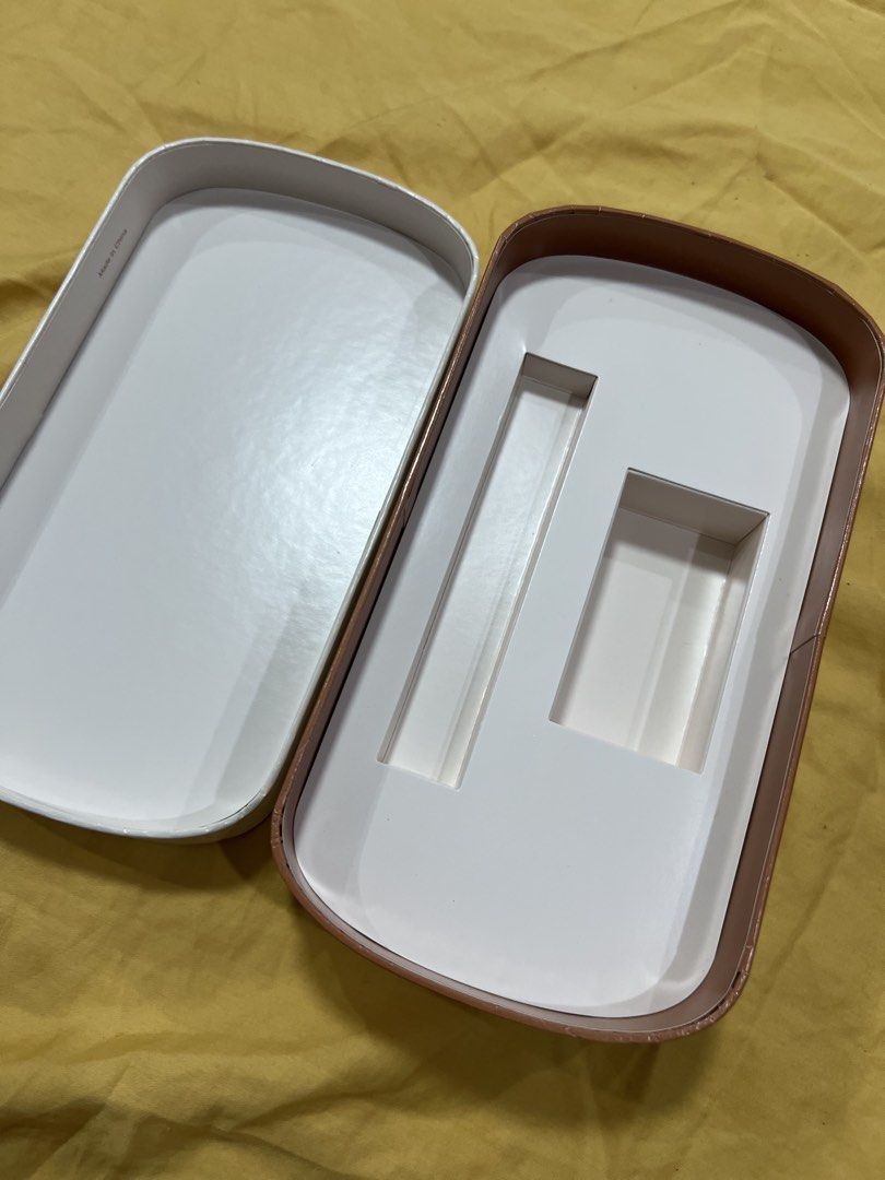 Rhode Box (from Cinnamon Roll set) (Category: Makeup) located in Paranaque City. Submitted by guevssss (Listing ID 1438313590, Image 3). Description: - BOX only - box from the cinnamon roll peptide exclusive release - few flaws, please see pics .