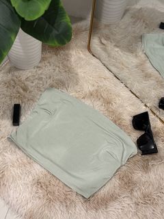 (Category: ) located in . Submitted by zclothing_26 (Listing ID 1438475064, Image 1). Description: .