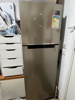 （分類：）位於 。 由 angellll11 提交（商品編號 1438440767，圖片 1）。簡介： 。
