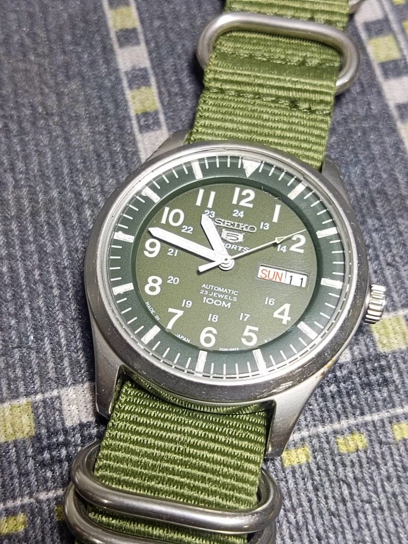 Seiko military green bigface (Category: Men's Watches) located in Masantol. Submitted by arden_timepiece (Listing ID 1438457949, Image 1). Description: .