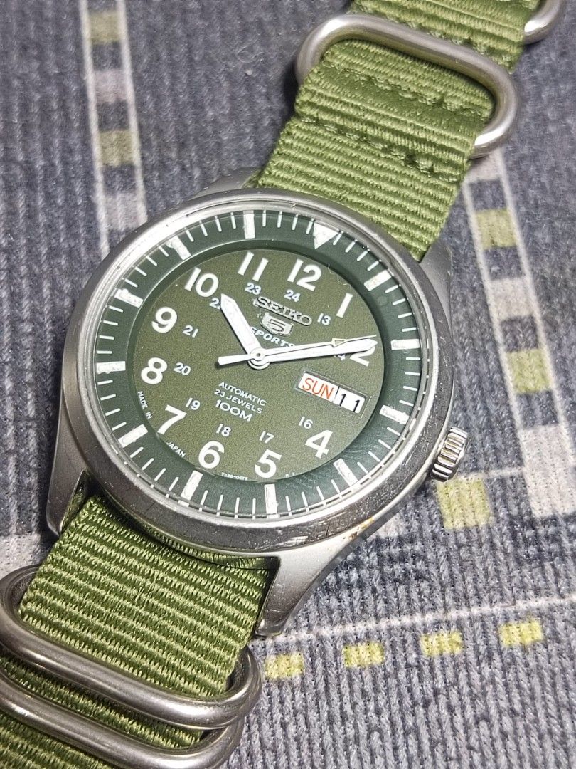 Seiko military green bigface (Category: Men's Watches) located in Masantol. Submitted by arden_timepiece (Listing ID 1438457949, Image 2). Description: .
