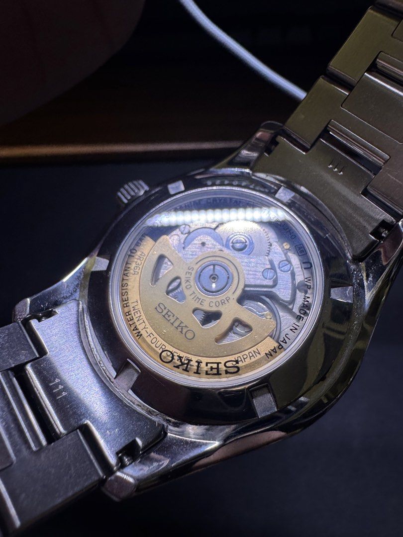 SEIKO SRP527J1 (SARY055) (Category: Men's Watches) located in Paranaque City. Submitted by macintushy (Listing ID 1438344454, Image 3). Description: SEIKO SRP527J1 - “Ice Linen” (JDM Eq: SARY055) Movement: 4R36 (Automatic/Self-winding/Hand-winding/Hacking) Power Reserve: 41 hrs. Case Size: 41mm (excluding crown) Lug Width: 22mm Crystal: Flat Sapphire (with Exhibition case back) WR: 100M Complication: Day/Date (ENG/ROM) Condition: 8/10 (Mostly cos