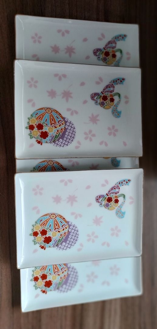 Set of 5 Decorative Square Plates456467830560542720