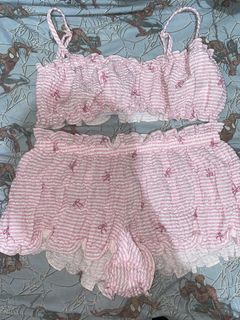 (Category: ) located in . Submitted by angel_862 (Listing ID 1438327311, Image 1). Description: .