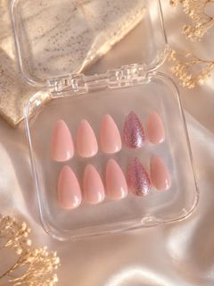 (Category: ) located in . Submitted by beautyobssessions (Listing ID 1438316373, Image 1). Description: .