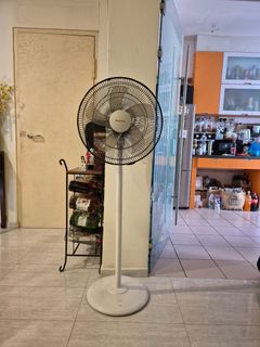 (Category: ) located in . Submitted by hwbrwong (Listing ID 1435983599, Image 1). Description: .