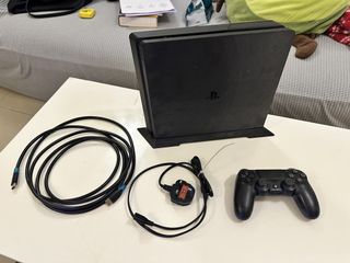 （分類：）位於 。 由 kdbesque 提交（商品編號 1438457475，圖片 1）。簡介： 。