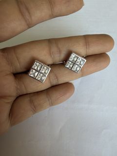 (Category: ) located in . Submitted by nehaagg (Listing ID 1438324201, Image 1). Description: .