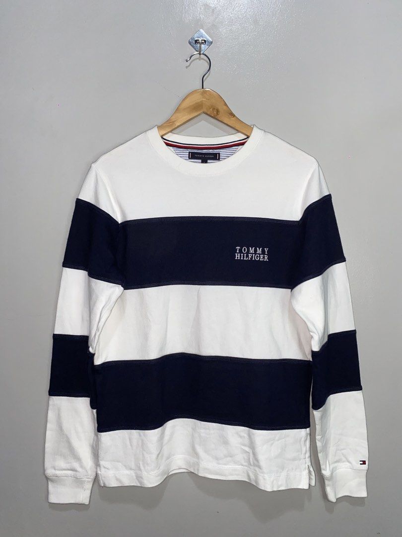 Tommy Hilfiger Crewneck Sweatshirt (Category: Tshirts & Polo Shirts ) located in Bago City. Submitted by gent.ly.getup (Listing ID 1438437671, Image 1). Description: Like new Authentic Embroidery Spell out M on Tag 19.5 by 27 No issue.