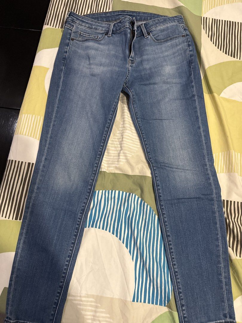 Uniqlo Jeans - Size 28 (Category: Jeans) located in Manila. Submitted by 031620 (Listing ID 1438436551, Image 1). Description: - Uniqlo Jeans - Light Blue Wash - Size 28 (71cm) - Made in Vietnam - Material: 91% Cotton, 7% Polyester, 2% Spandex - Classic and versatile.