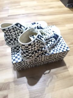 (Category: ) located in . Submitted by steetcloset (Listing ID 1438320358, Image 1). Description: .