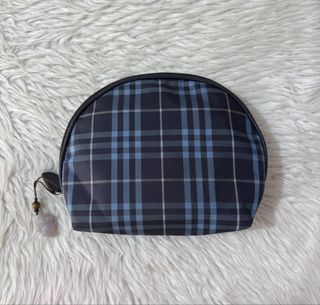 (Category: ) located in . Submitted by dalle_closet (Listing ID 1438331670, Image 1). Description: .