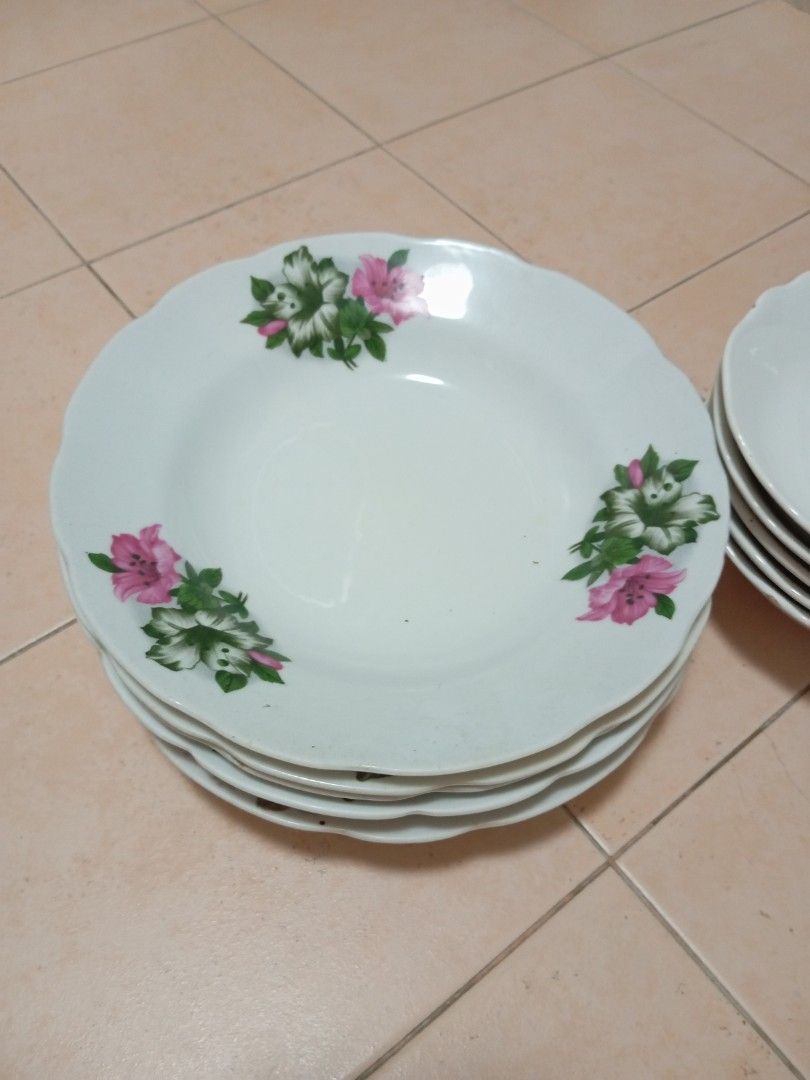 Vintage Floral Dinnerware Set456575310449223681