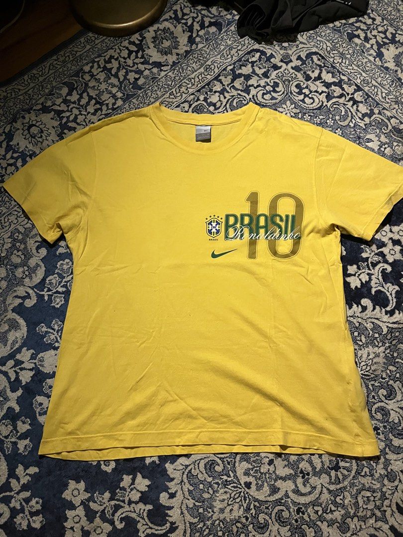 vintage nike ronaldinho Shirt (Category: Tshirts & Polo Shirts ) located in General Santos City (Dadiangas). Submitted by gdsteals (Listing ID 1438482741, Image 2). Description: Size xl See photo for details.