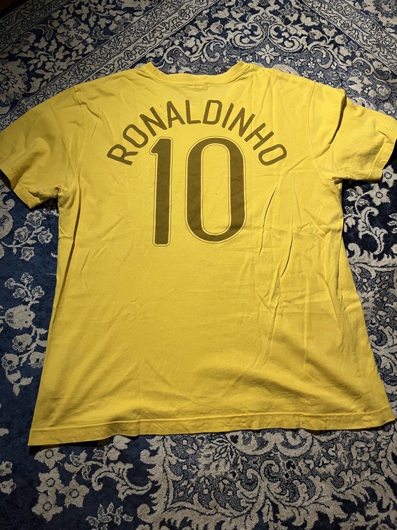 vintage nike ronaldinho Shirt (Category: Tshirts & Polo Shirts ) located in General Santos City (Dadiangas). Submitted by gdsteals (Listing ID 1438482741, Image 3). Description: Size xl See photo for details.
