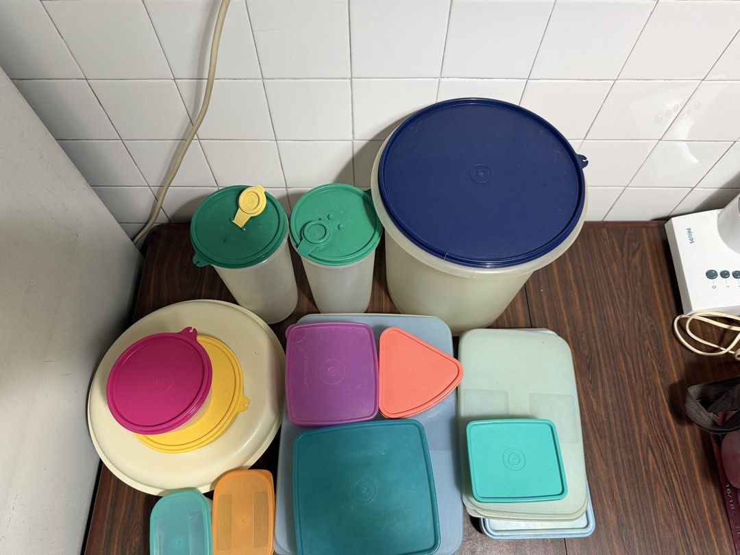 Vintage Tupperware Container Set - Various Sizes456694433150423042
