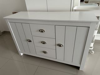 (Category: ) located in . Submitted by ejaddddd (Listing ID 1438316665, Image 1). Description: .