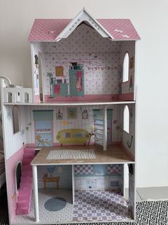 (Category: ) located in . Submitted by prettybellarinas (Listing ID 1438393754, Image 1). Description: .