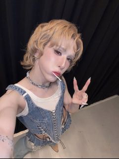 （分類：）位於 。 由 stay._.gold 提交（商品編號 1438450459，圖片 1）。簡介： 。
