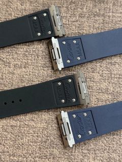 (Category: ) located in . Submitted by watchshop2000 (Listing ID 1438578148, Image 1). Description: .