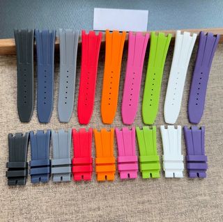 (Category: ) located in . Submitted by watchshop2000 (Listing ID 1438576721, Image 1). Description: .