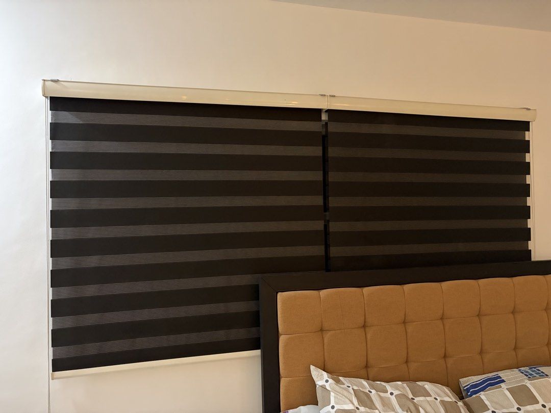 4 Pcs Black Korean Blinds (Category: Curtains & Blinds) located in Manila. Submitted by joycui (Listing ID 1438647157, Image 2). Description: - 4 pcs Black korean blinds - Stylish and modern look - Size: 125cm (width).