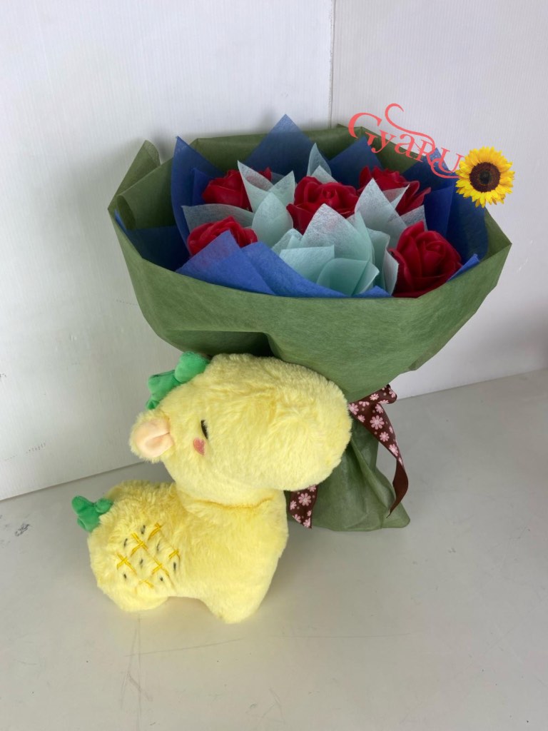 520 Soap Flower Rose Bouquet Set (5 Roses), Hobbies & Toys, Flowers ...