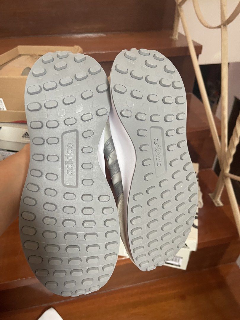 Adidas Run 70s Sneakers - HP7859 (Category: Sneakers) located in Manila. Submitted by rizver2026 (Listing ID 1438606590, Image 3). Description: .